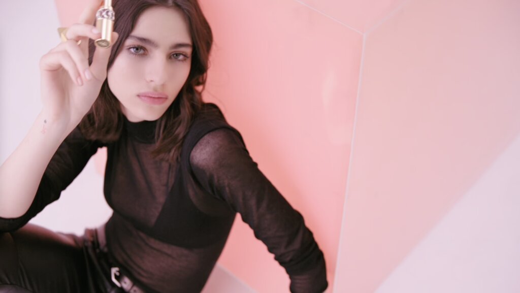 YSL Rouge Volupté Shine video preview