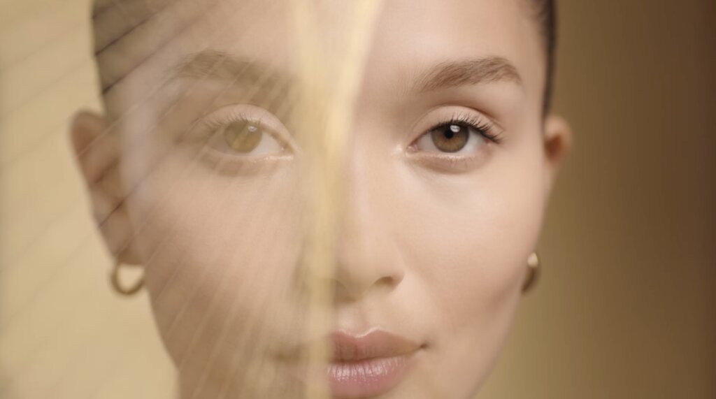 Clé de Peau video preview