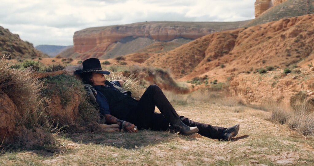 Dior Sauvage Elixir video preview