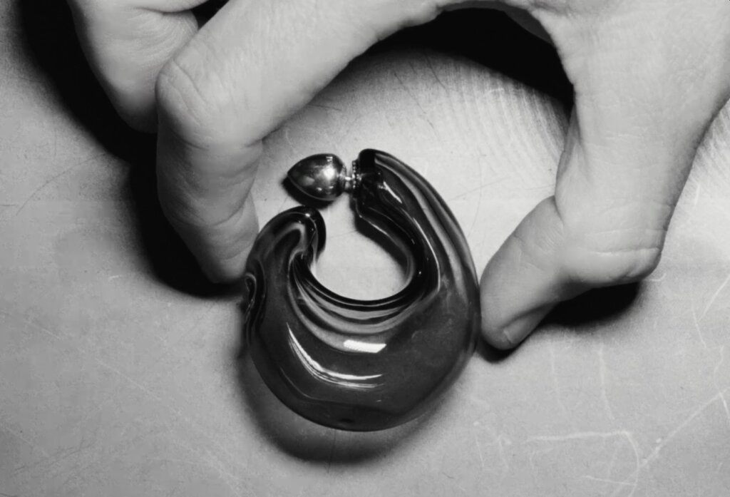 Alaïa Murano Glass video preview